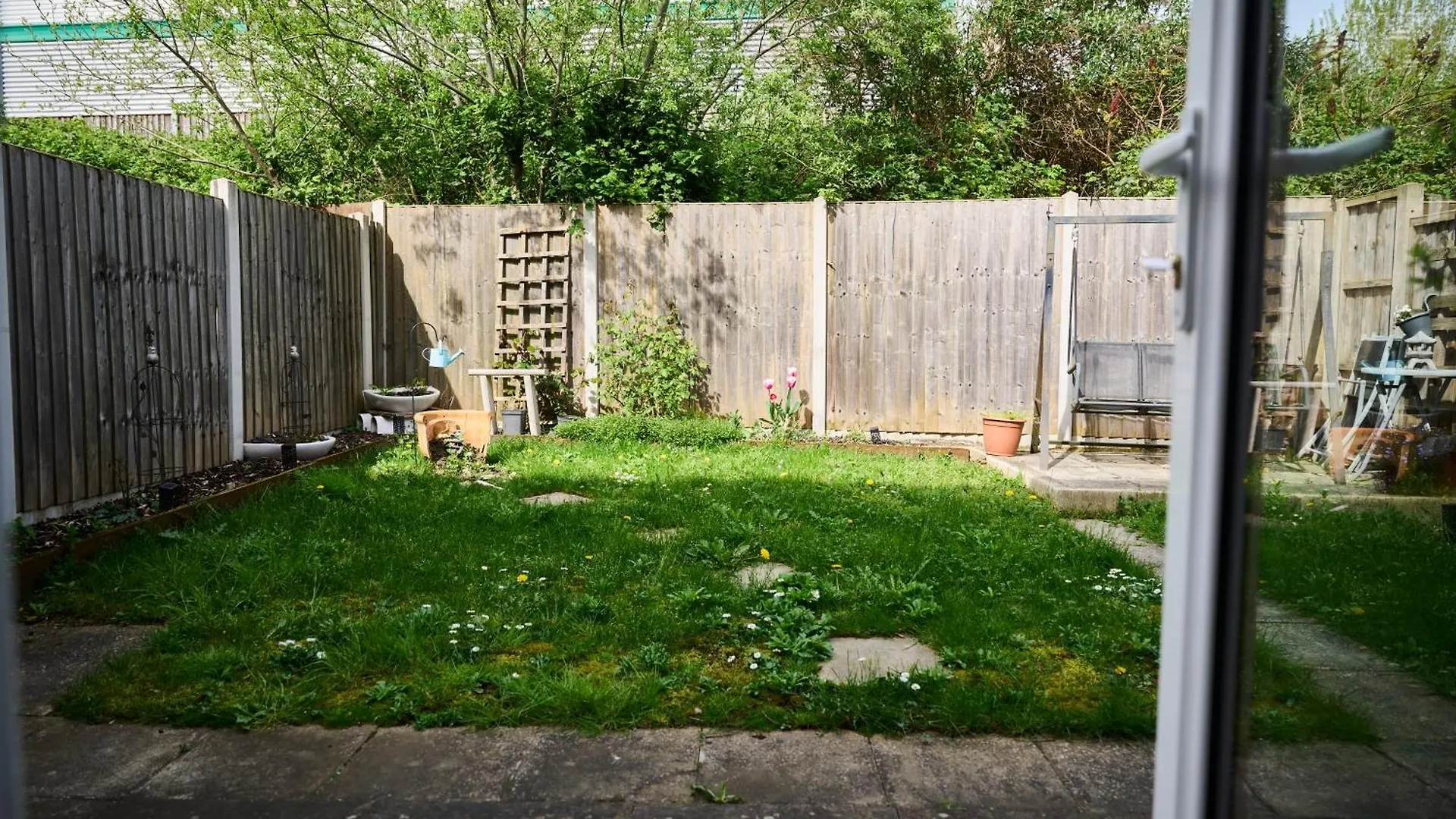 Cherish Stays Spacious & Amazing 3 Bed House In Hayes & Heathrow West Drayton  United Kingdom
